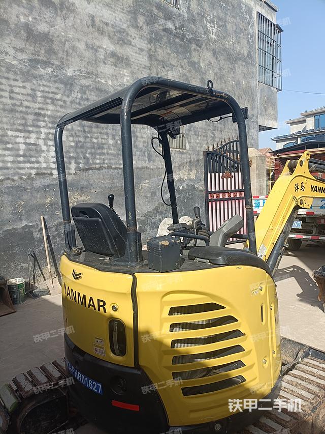 驾驶室整体（整机外观）