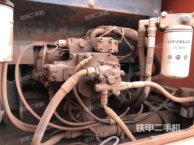 液壓泵室(大件艙室) 液壓泵室(大件艙室)