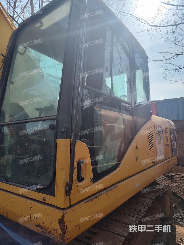 駕駛室整體（整機(jī)外觀）