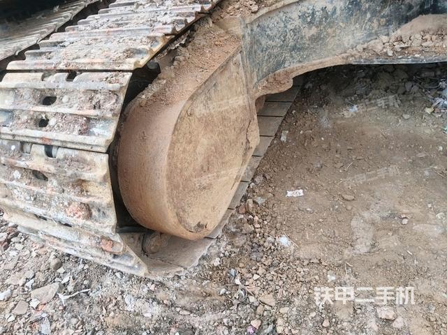 右側(cè)行走馬達(dá)蓋板(行走機(jī)構(gòu)) 右側(cè)行走馬達(dá)蓋板(行走機(jī)構(gòu))