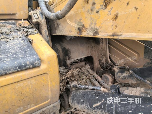 大臂根部?斜視（工作和回轉(zhuǎn)裝置）