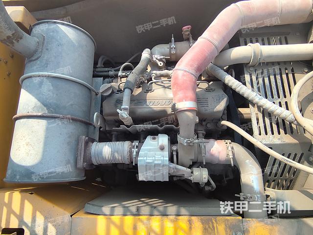 发动机整体俯视（整机外观）