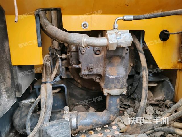 電瓶（大件艙室）