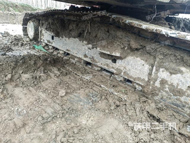 單側(cè)履帶整體（整機外觀）