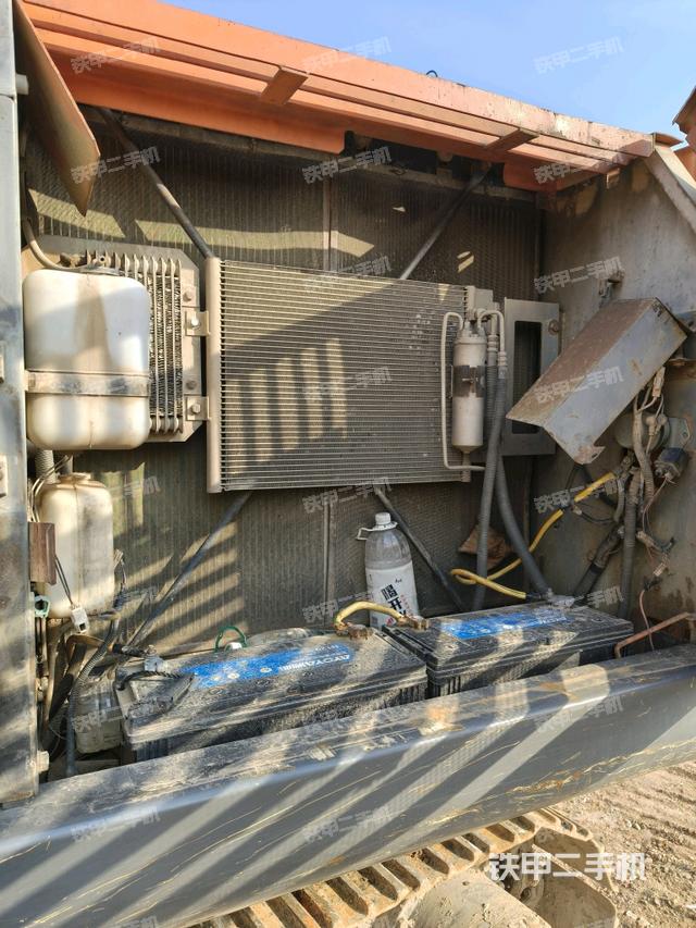 散熱器正面（大件艙室）