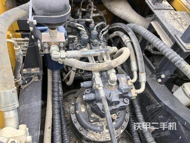 發(fā)動機(jī)室（上車部件）