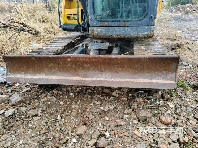 小臂整體右前（工作和回轉(zhuǎn)裝置）