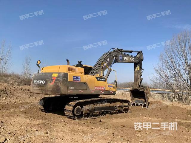 整機(jī)右后45°(整機(jī)外觀) 整機(jī)右后45°(整機(jī)外觀)