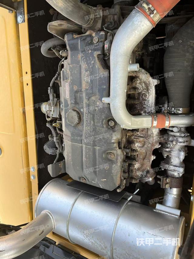 發(fā)動(dòng)機(jī)整體俯視（整機(jī)外觀）