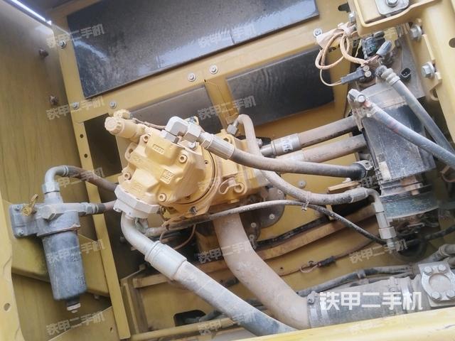 液壓泵室(大件艙室) 液壓泵室(大件艙室)