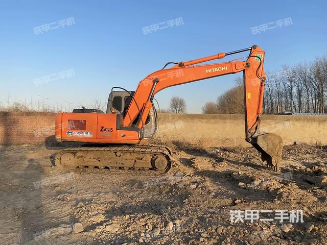 整機(jī)右后45°(整機(jī)外觀) 整機(jī)右后45°(整機(jī)外觀)