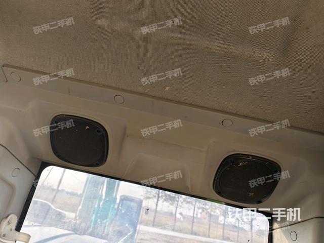 后窗玻璃角標(biāo)（駕駛室部分）