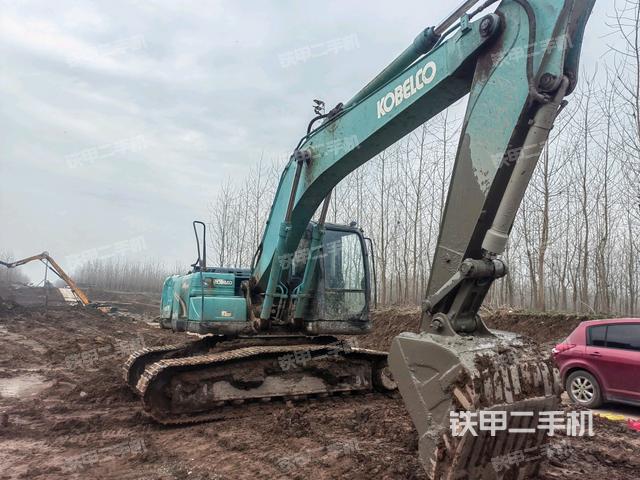 整機右后45°（整機外觀）