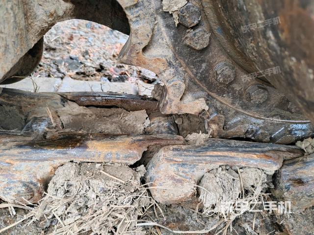 左托鏈輪和鏈筋（行走機(jī)構(gòu)）