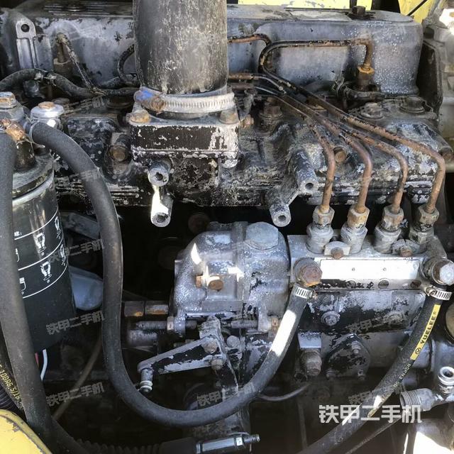 發(fā)動(dòng)機(jī)整體俯視（整機(jī)外觀）