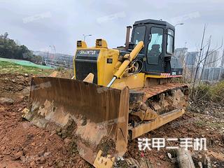 山推SD16標(biāo)準(zhǔn)型推土機(jī)實(shí)拍圖片