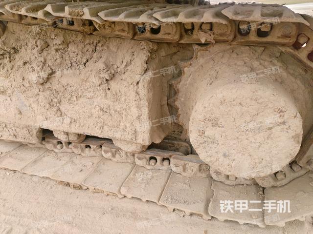右側(cè)行走馬達蓋板(行走機構(gòu)) 右側(cè)行走馬達蓋板(行走機構(gòu))