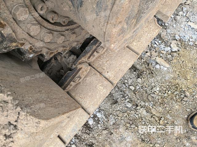 左側(cè)履帶整體?（行走機(jī)構(gòu)）