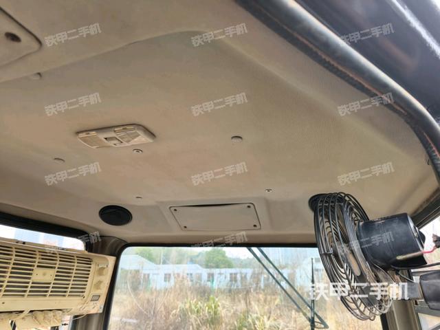 駕駛室外頂部全景（推土機駕駛室）