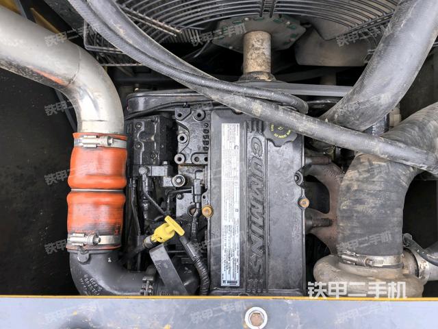 水箱+風(fēng)扇特寫(上車部件) 水箱+風(fēng)扇特寫(上車部件)