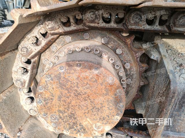 右導向輪(行走機構(gòu)) 右導向輪(行走機構(gòu))