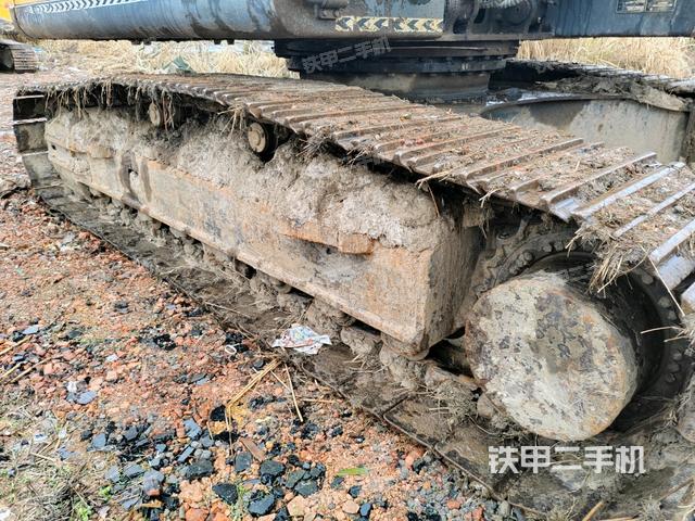 右側(cè)行走馬達(dá)蓋板（行走機(jī)構(gòu)）