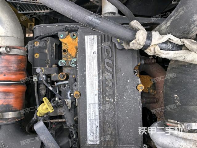 氣門室蓋螺絲特寫(上車部件) 氣門室蓋螺絲特寫(上車部件)
