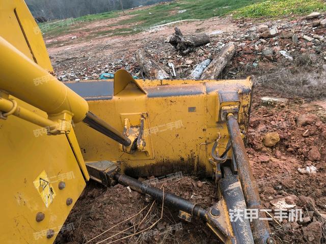 推土鏟左后（推土機底盤及工作裝置）