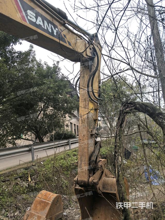 小臂整體左后（工作和回轉(zhuǎn)裝置）