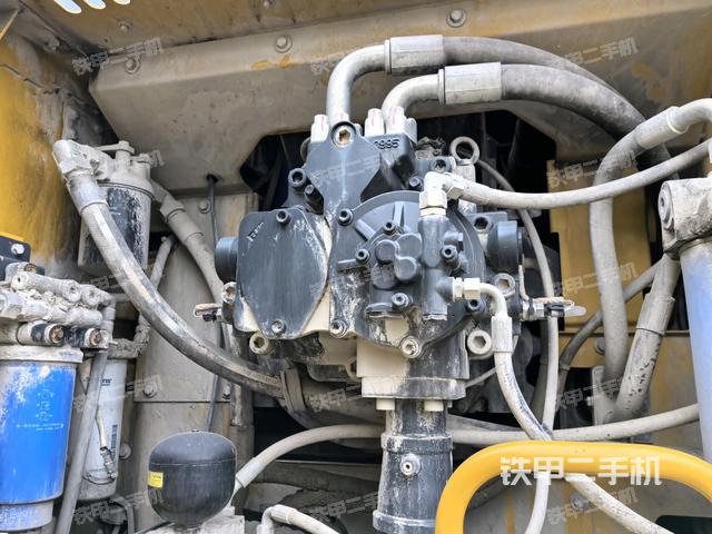 液壓泵室（大件艙室）