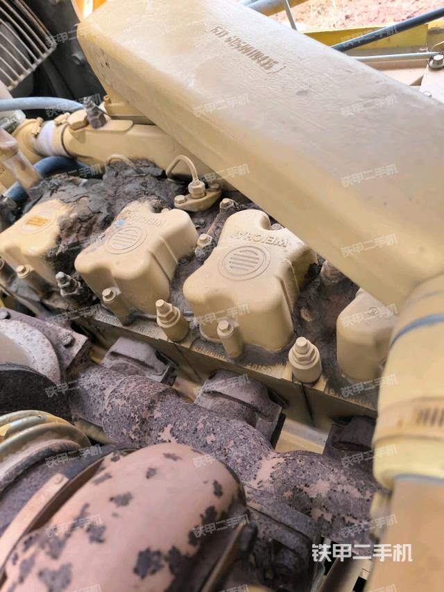 風扇及皮帶（推土機發(fā)動機艙）