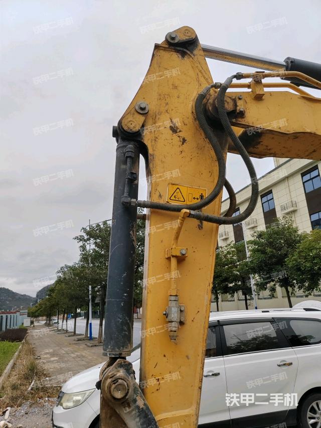 小臂整體左后（工作和回轉(zhuǎn)裝置）