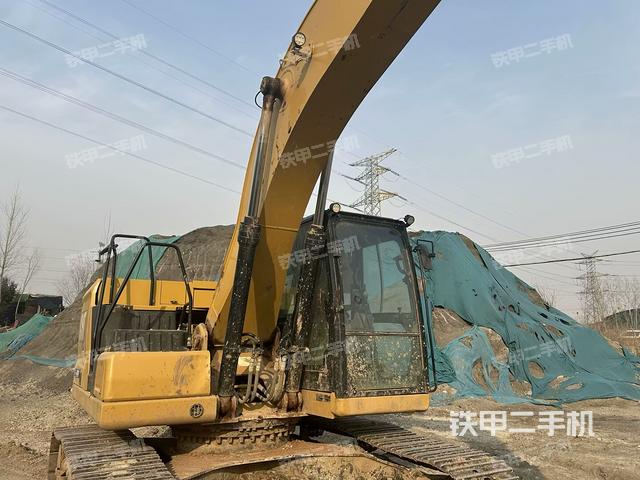 駕駛室整體（整機(jī)外觀）