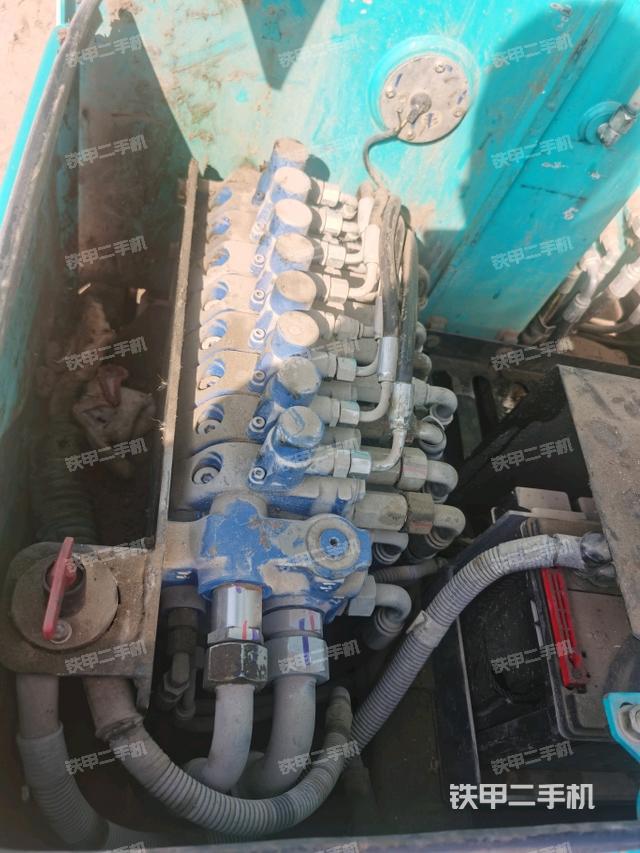 大臂整體?右側(cè)（工作和回轉(zhuǎn)裝置）