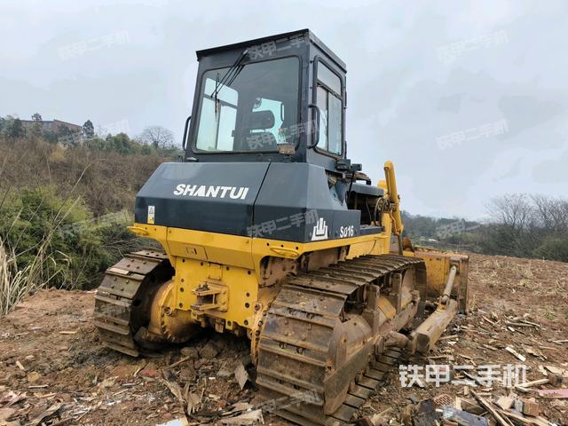 右后45°（推土機整車外觀）