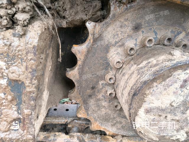 右驅(qū)動(dòng)輪（行走機(jī)構(gòu)）