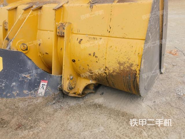工作裝置整體(整機(jī)外觀及大件) 工作裝置整體(整機(jī)外觀及大件)