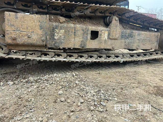 单侧履带整体（整机外观）