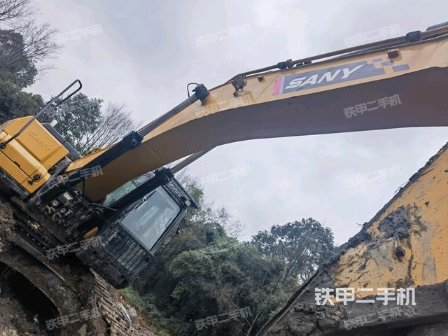 大臂整體?右側(cè)(工作和回轉(zhuǎn)裝置) 大臂整體?右側(cè)(工作和回轉(zhuǎn)裝置)