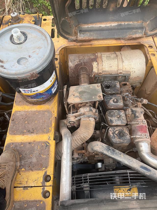 發(fā)動(dòng)機(jī)整體俯視（整機(jī)外觀）