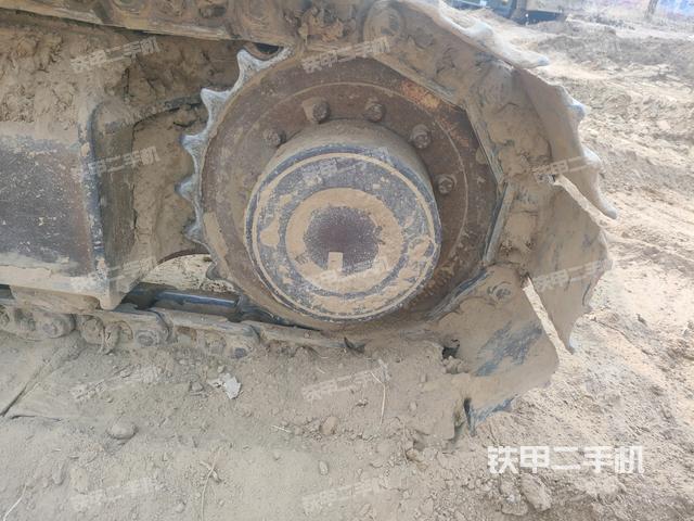 左驅(qū)動輪(行走機構(gòu)) 左驅(qū)動輪(行走機構(gòu))