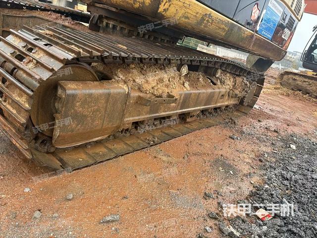 左托鏈輪和鏈筋（行走機(jī)構(gòu)）