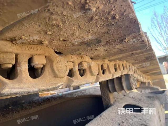 單側履帶整體（整機外觀）