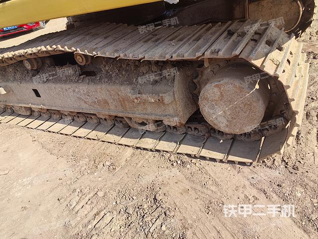 單側(cè)履帶整體（整機(jī)外觀）