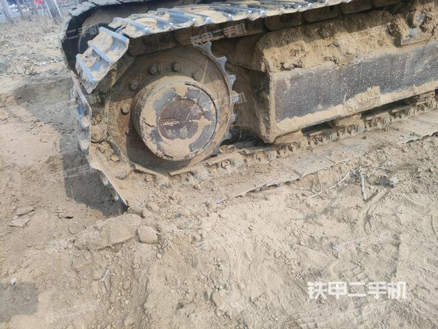 右驅(qū)動輪(行走機構(gòu)) 右驅(qū)動輪(行走機構(gòu))