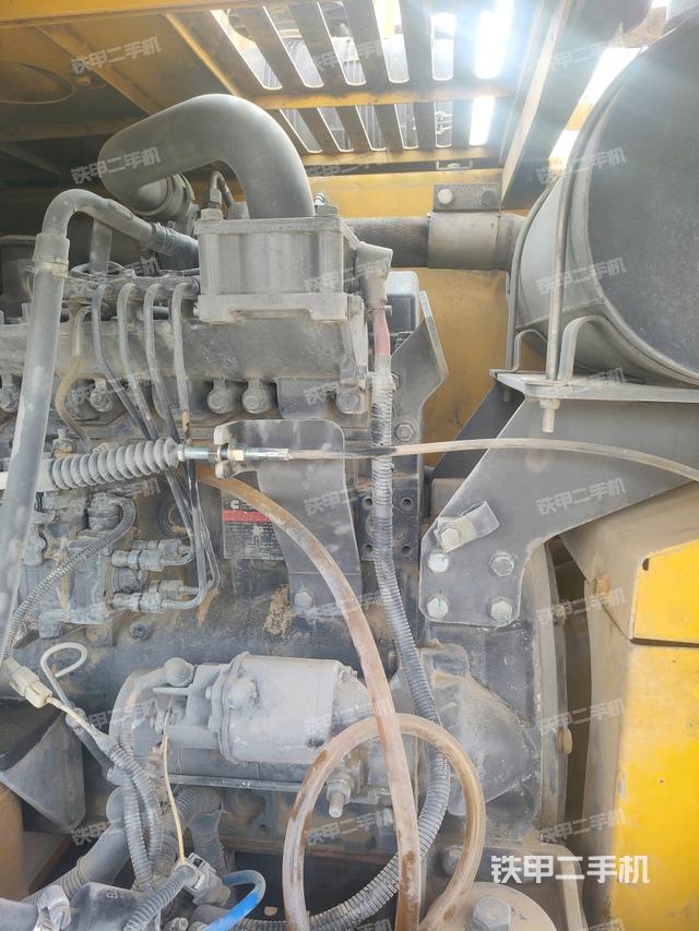 發(fā)動機室(上車部件) 發(fā)動機室(上車部件)