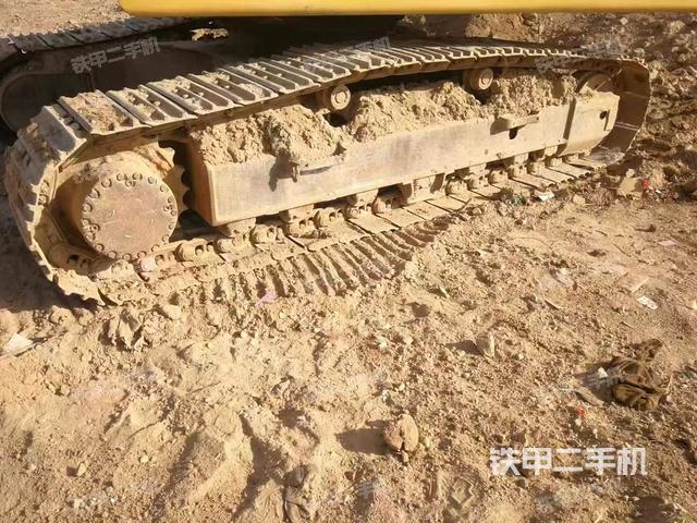 单侧履带整体（整机外观）