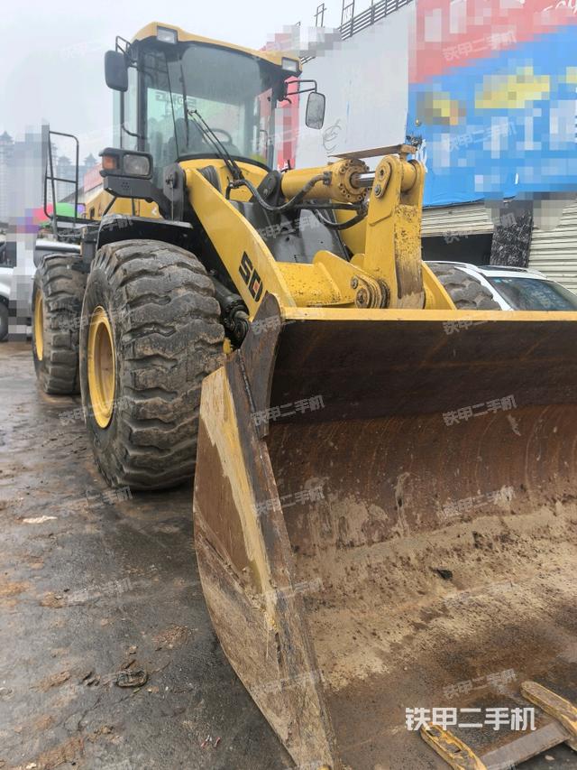 右前45°(整機(jī)外觀) 右前45°(整機(jī)外觀)