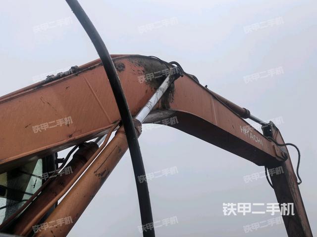 大臂整體?右側(cè)(工作和回轉(zhuǎn)裝置) 大臂整體?右側(cè)(工作和回轉(zhuǎn)裝置)