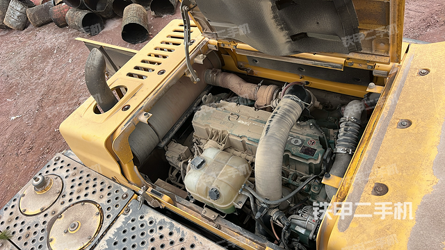 发动机整体俯视（整机外观）